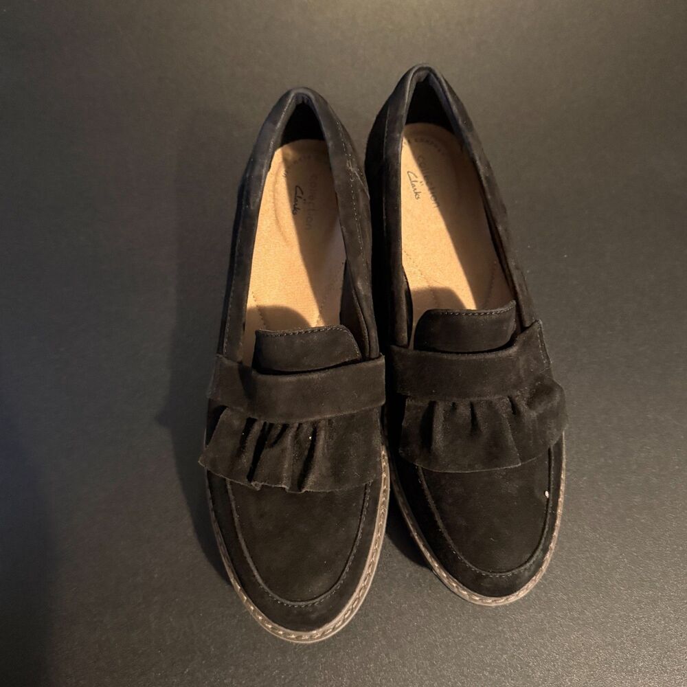 Clark's Collection Women's Airabell Wedge Slip On Suede Ruffle Loafers Black 10 - Picture 2 of 9